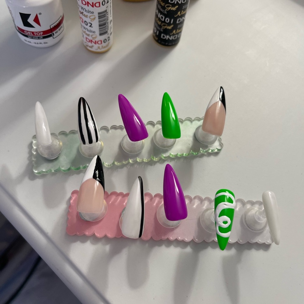 Green ooze black and white snake purple cat eye long Stilletto press-on nails - Picture 2 of 10